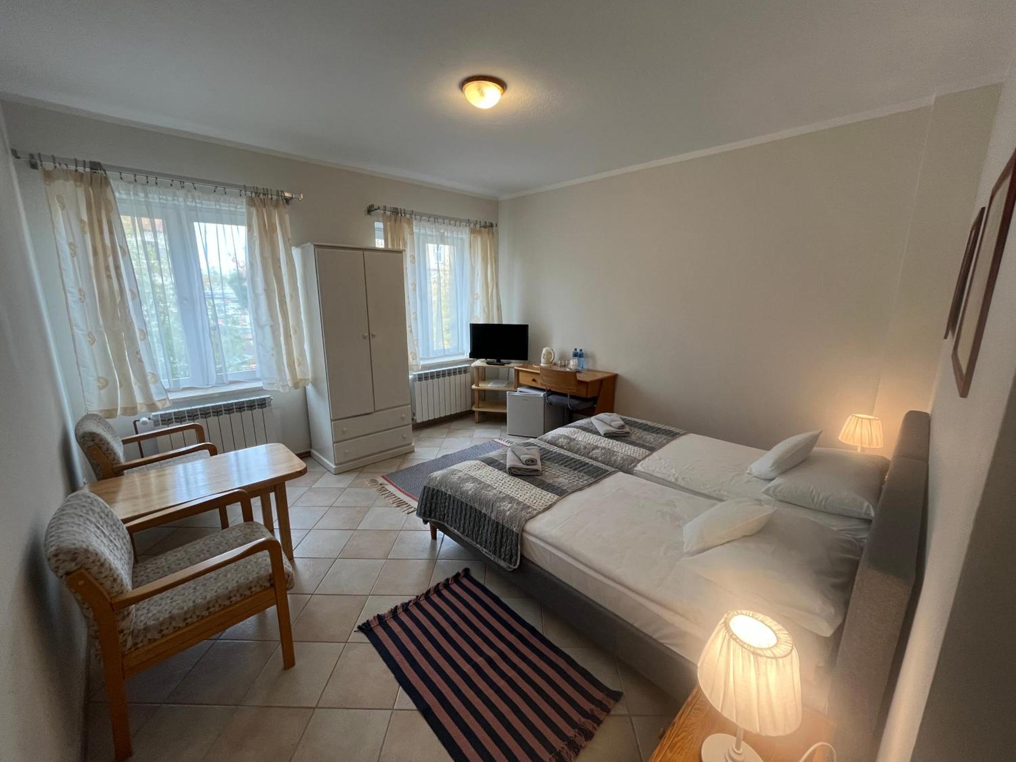 Gosciniec Jantar Hotel Gizycko Ngoại thất bức ảnh